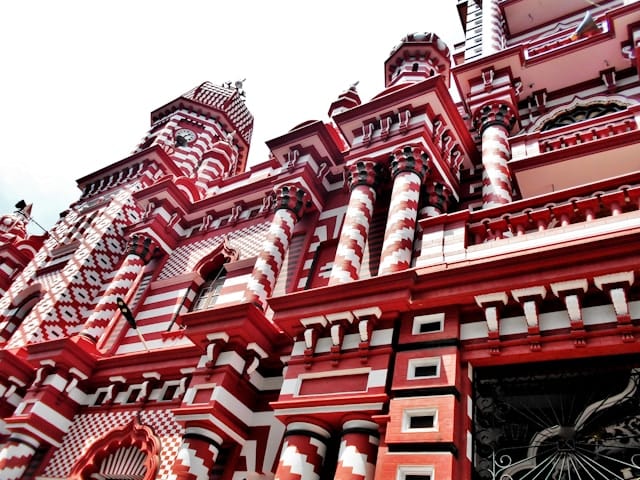 Jami Ul-Alfar Mosque — Colombo, Sri Lanka