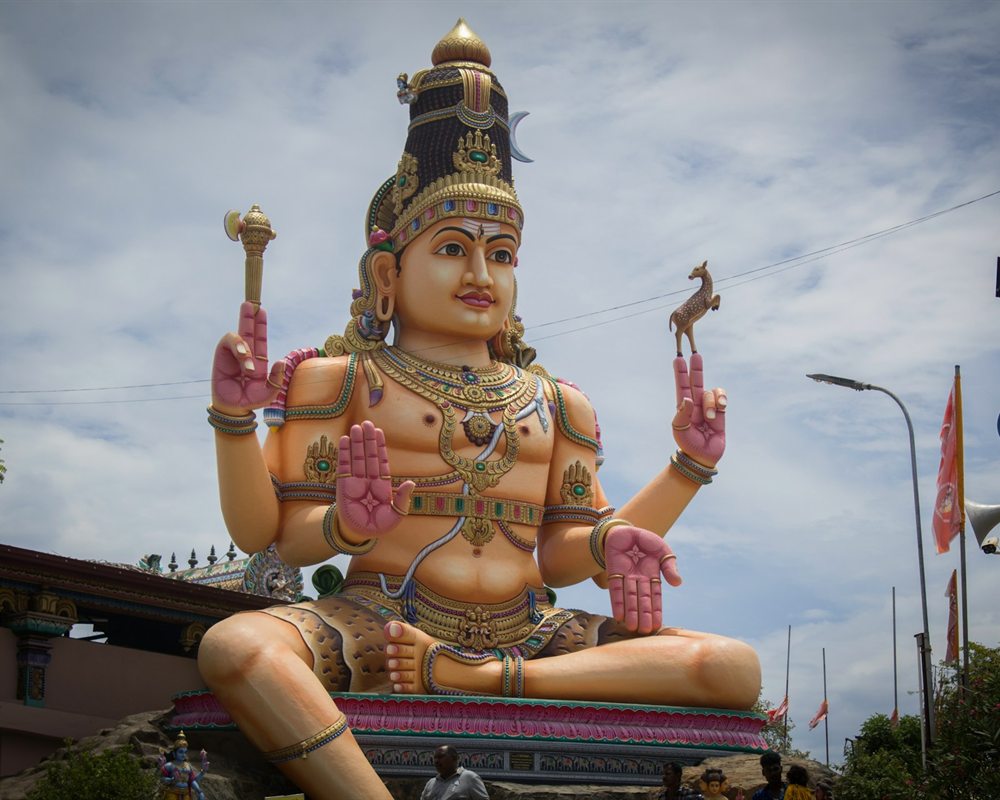 Giant Hindu deity statue at Koneswaram temple, Trincomalee