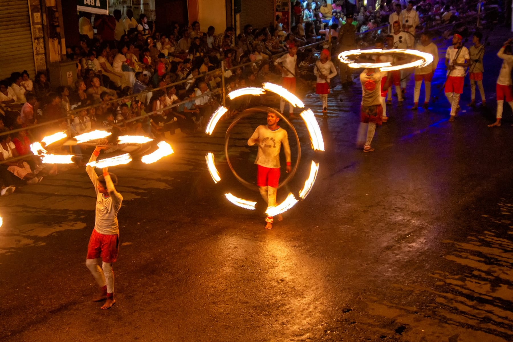 Esala Perahera — Kandy, Sri Lanka